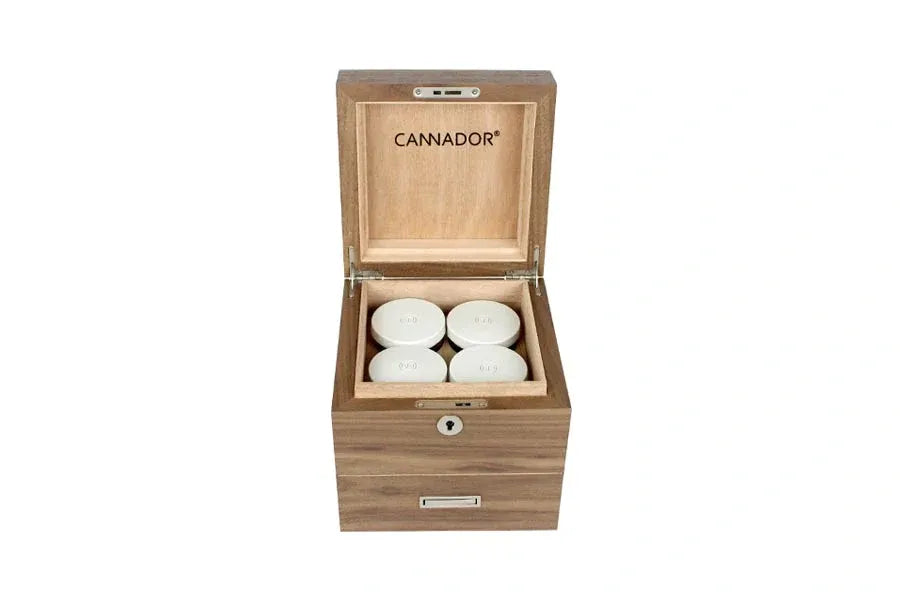 4-Strain Walnut Cannador® (with drawer)